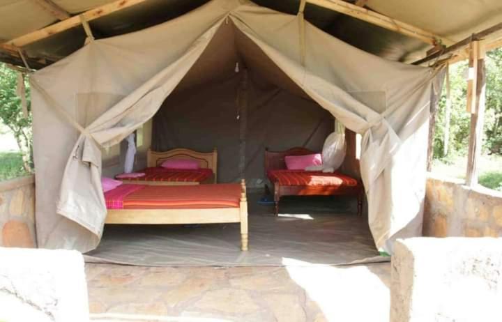 Leruk Maasai Mara Camp Hotel Sekenani ภายนอก รูปภาพ